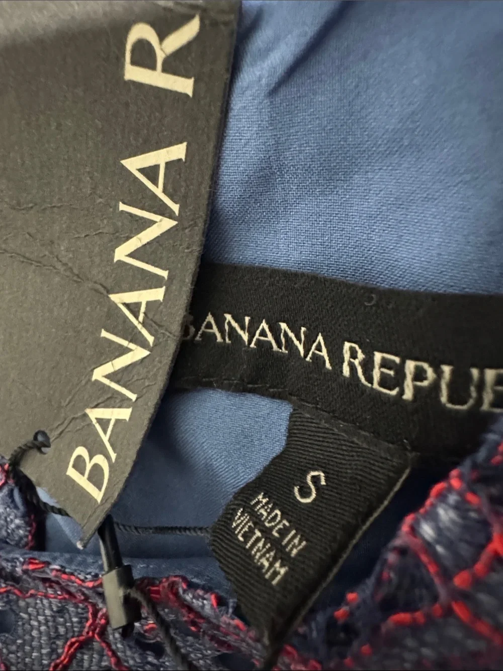 BANANA REPUBLIC S Top Lace Blue Red Embroidered Long Sleeve Indigo Unique